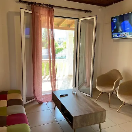 Panorea * Moraḯtika