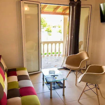 アパート Panorea *